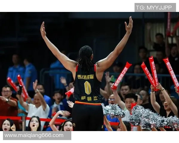 篮球焦点：深圳篮球队的配合探讨